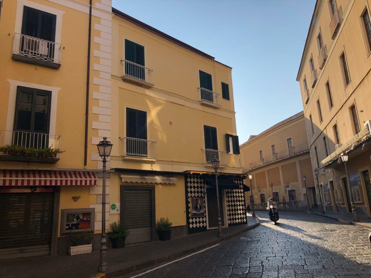 Casa Sofia Apartment Sorrento Bagian luar foto